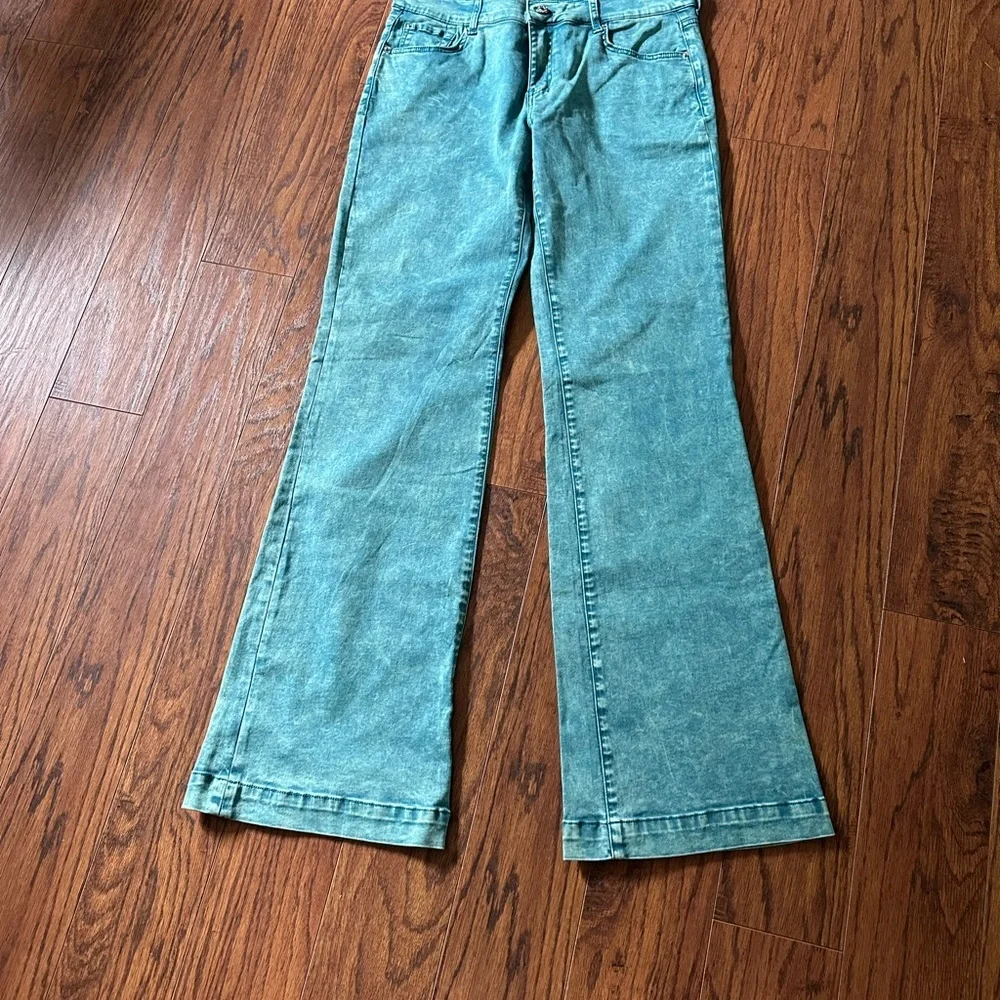 Green Flare Wide Leg Jeans with Decorative Detailing